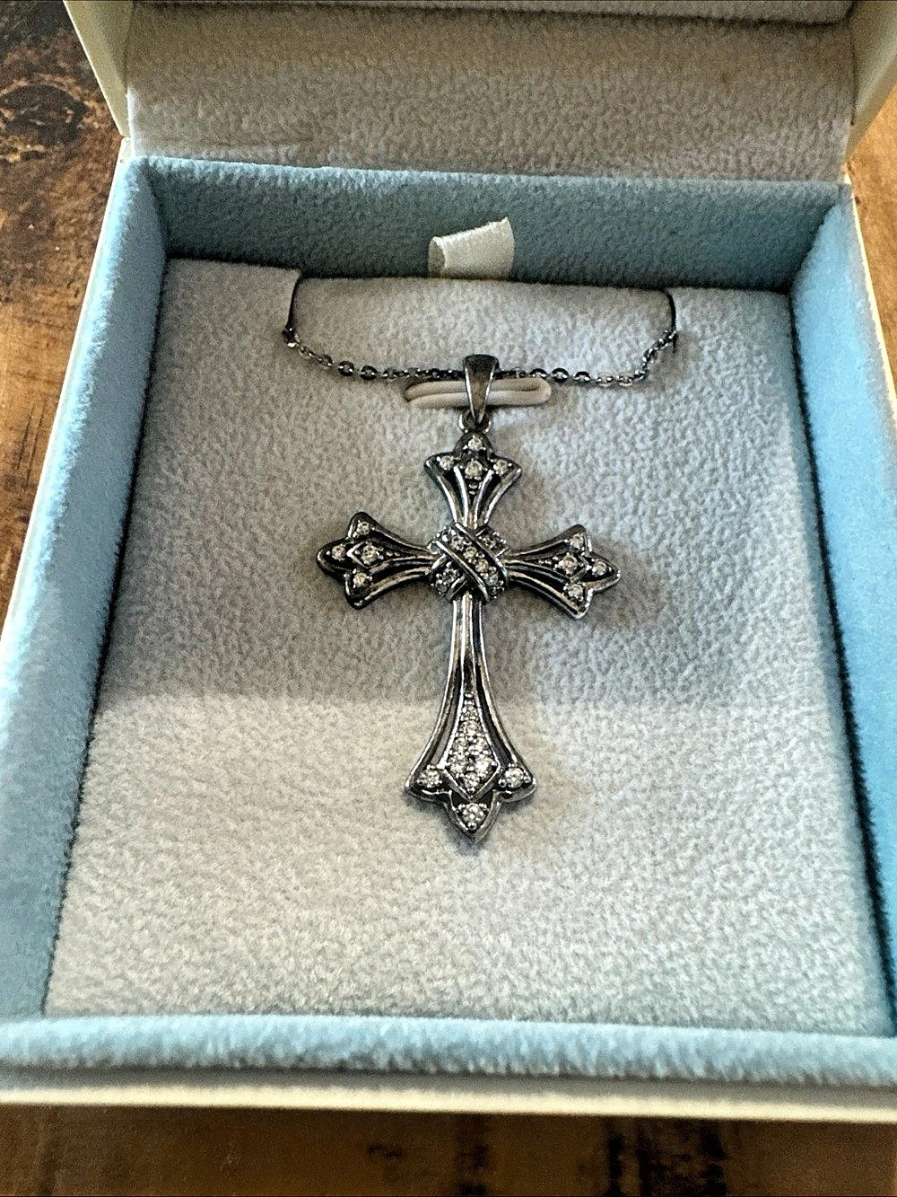 Carleen Jewelers Cross Pendant Necklace Silver